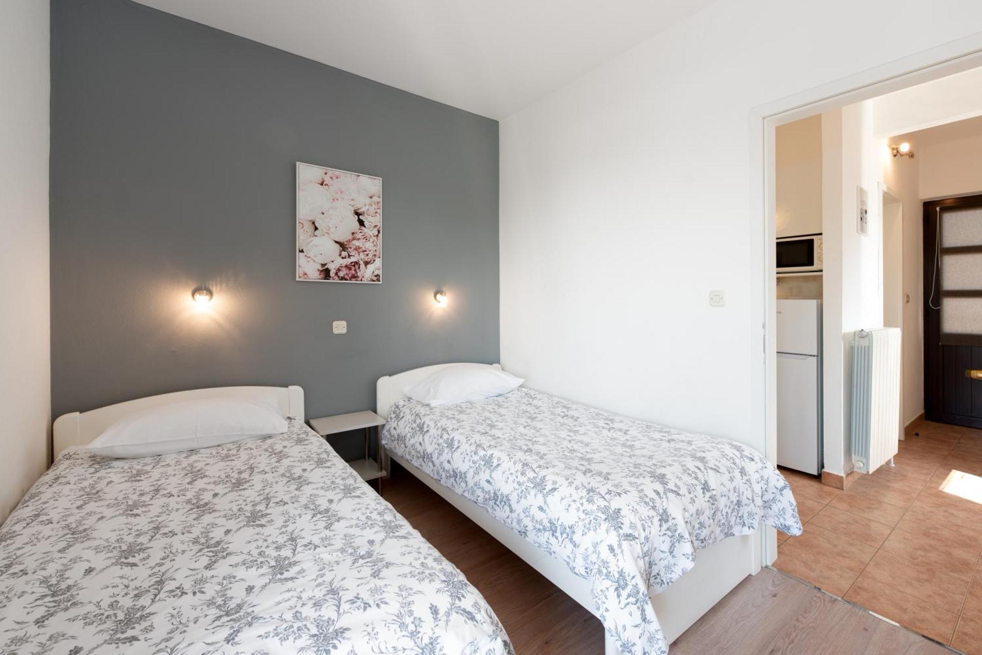 Apartments Dorijan With Pool Matulji Exterior photo